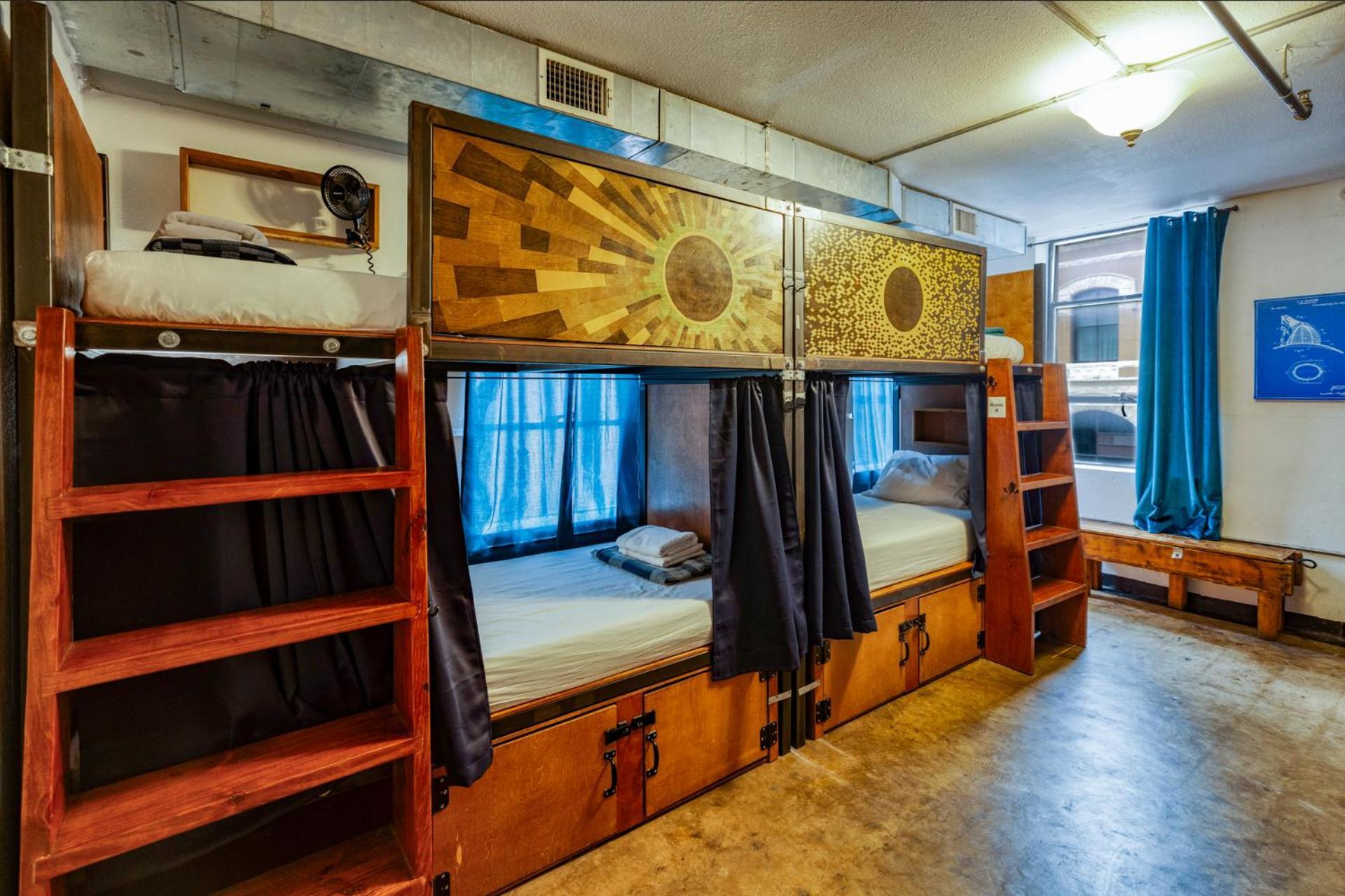 Firehouse Hostel (Adults Only) Austin Esterno foto