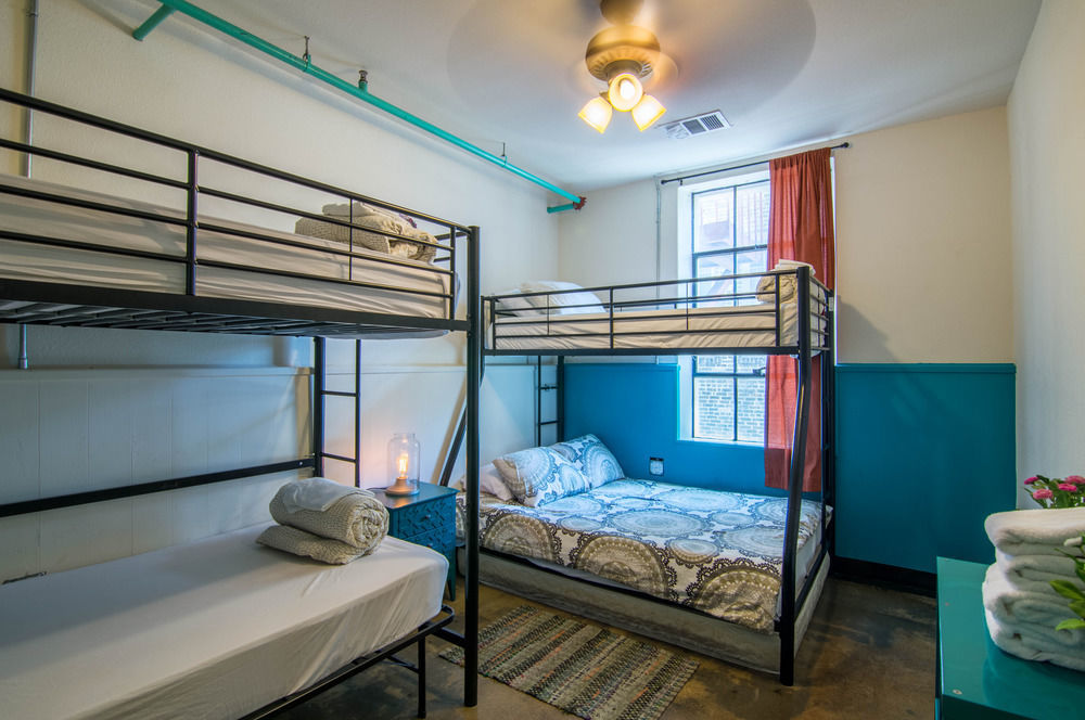 Firehouse Hostel (Adults Only) Austin Esterno foto